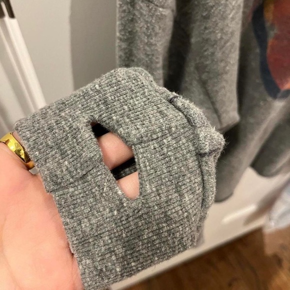 Trunk LTD David Bowie cropped raw edge hoodie with thumb holes
Gently worn - Picture 4 of 4